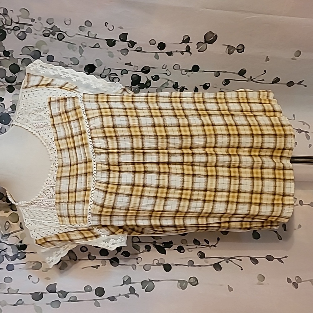 Lace-Yoke Plaid Sleeveless Top - Yellow Plaid
